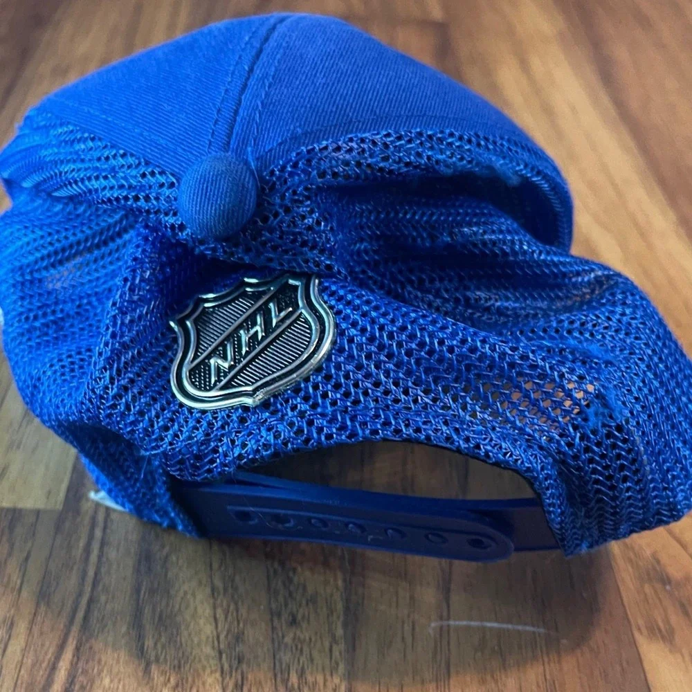 Adidas New York Rangers NHL Trucker Hat Mens OSFA Blue Grey Snapback Mesh Cap
